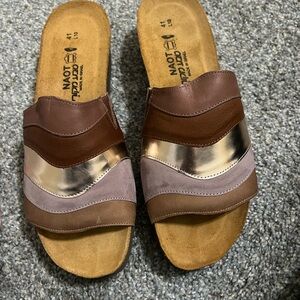 Women's Brown and Gold Slide Sandals
